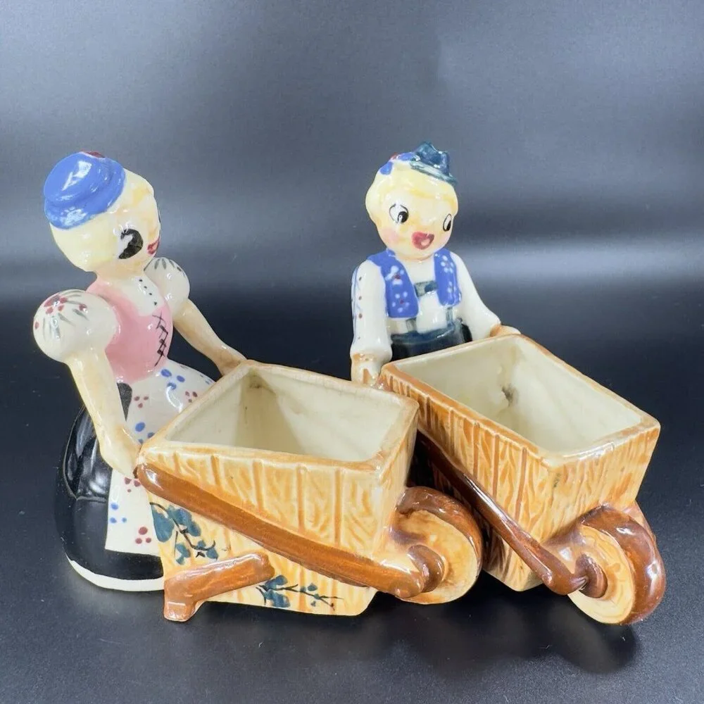Vintage Pioneer MDSE Co Hand Painted Wheel Barrel Planter‎ Set 2 Man Woman Japan